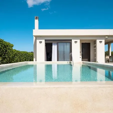 Solace, A Serene Retreat With Private Pool