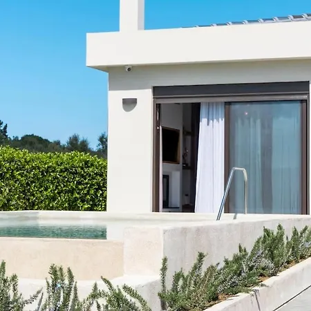 Solace, A Serene Retreat With Private Pool Koukounaria